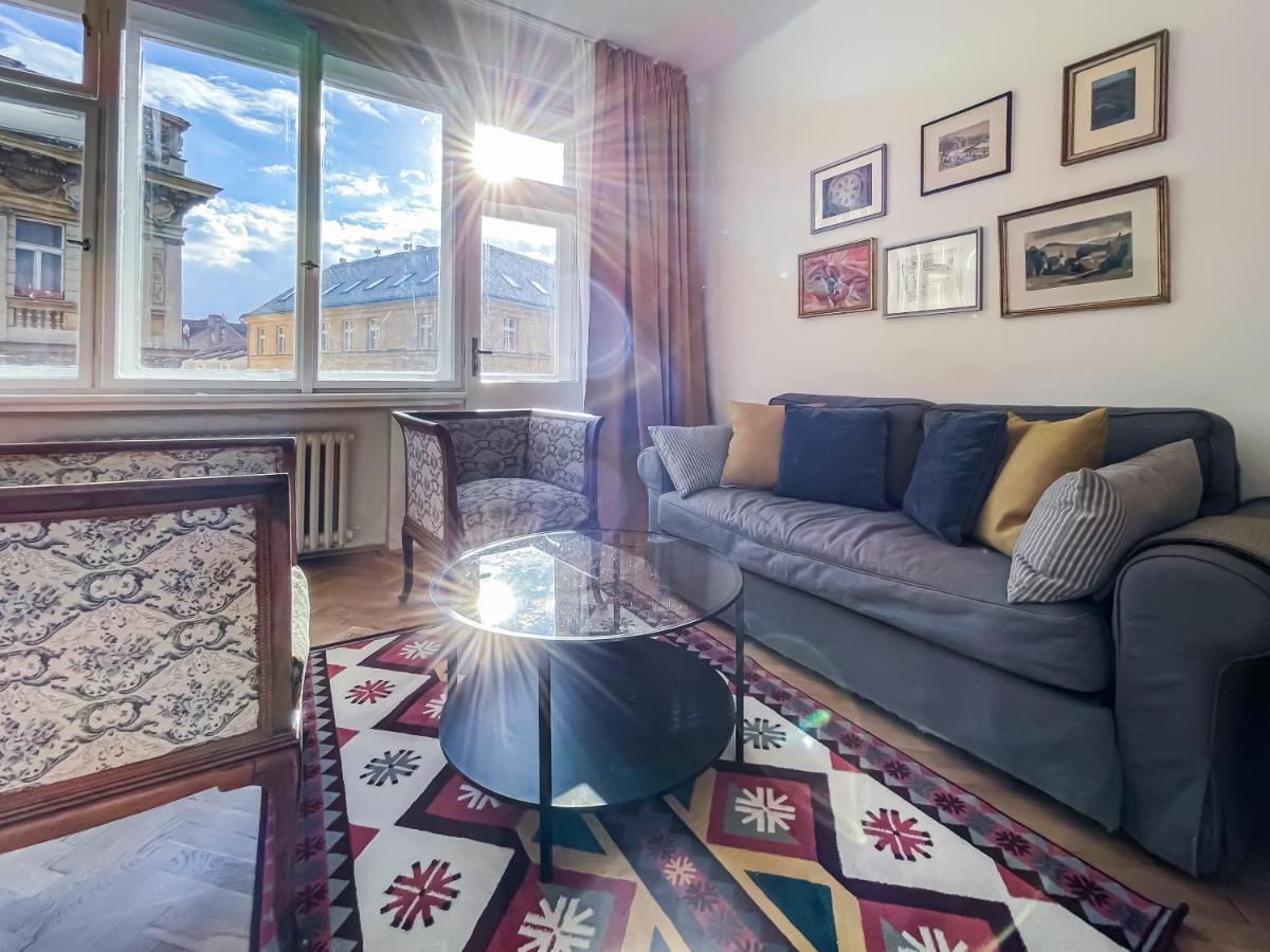 Turnkey I Vintage Terrace Apartment Praha Eksteriør bilde