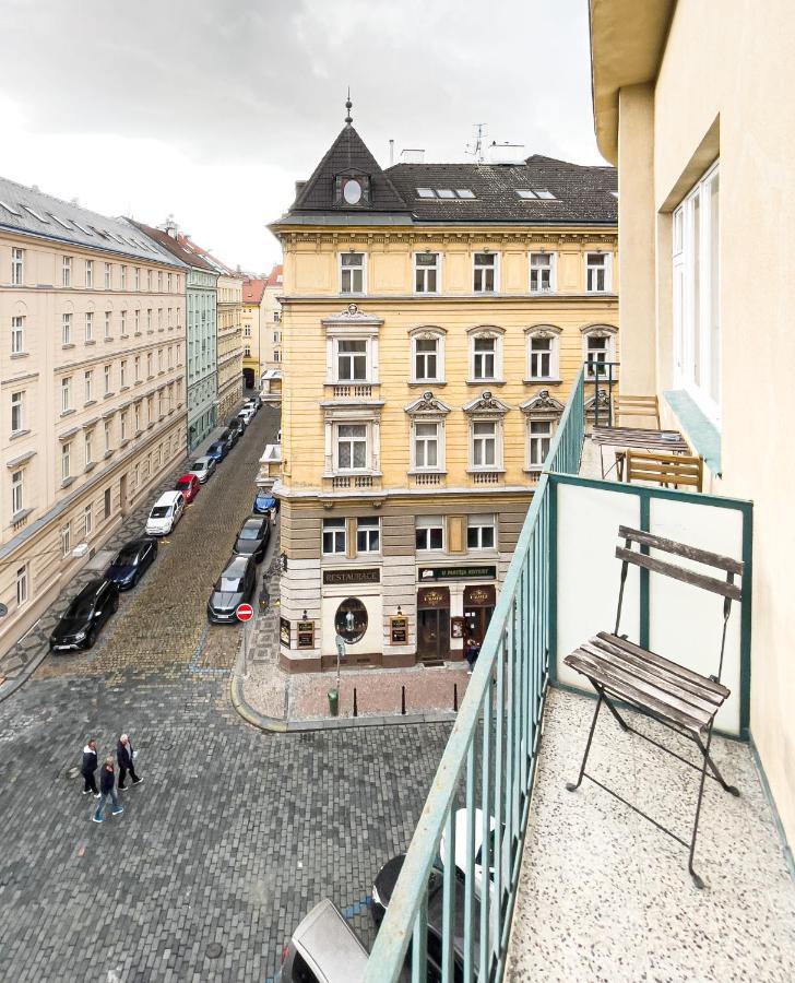 Turnkey I Vintage Terrace Apartment Praha Eksteriør bilde